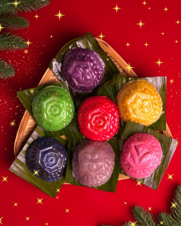 Rainbow Ang Ku Kueh Set